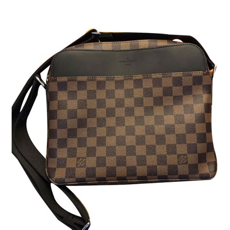 sacoche louis vuitton homme prix|sac louis vuitton site officiel.